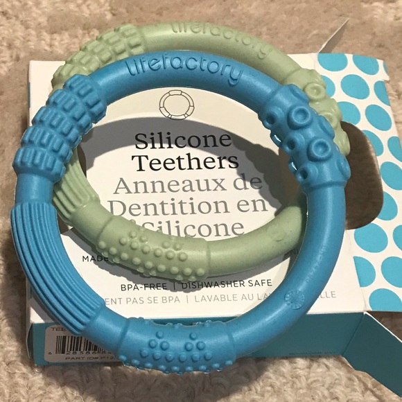 LIFEFACTORY Other - LIFEFACTORY 🇺🇸 Silicone Teether Set USA Made